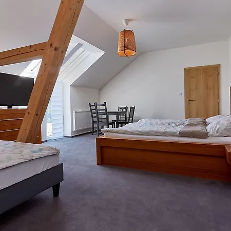 Gasthuis Cheveldon 3*